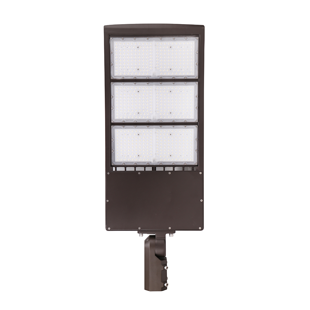 POLE LIGHT - 450W